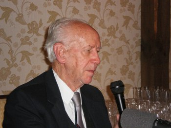 Raymond Franz